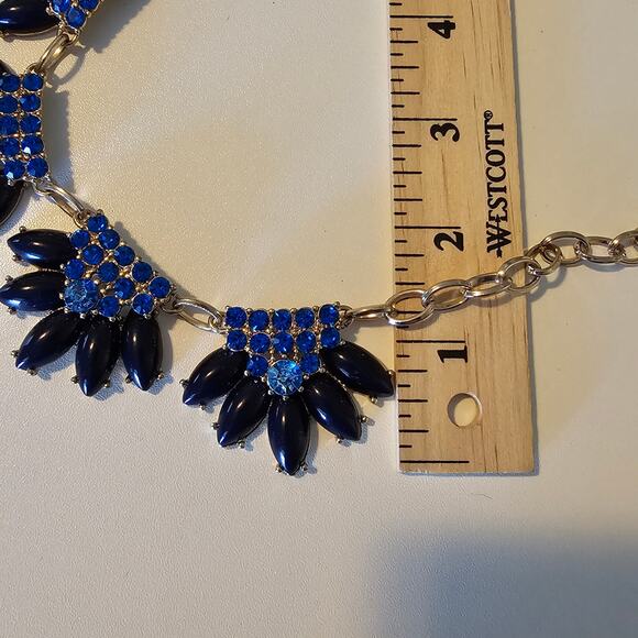 J CREW Blue Rhinestone Floral Statement Necklace Large with Gold Chain - Picture 4 of 6